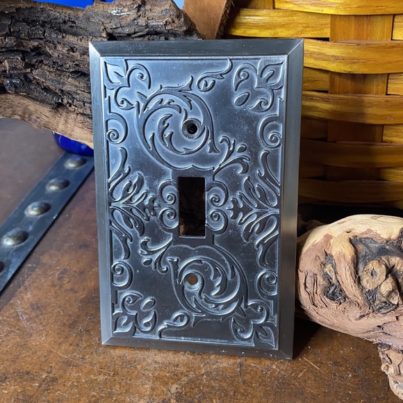 Metal Light Switch Cover - Picture 2 of 7